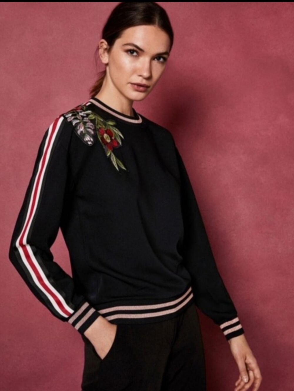Ted Baker Maddeyy Embroidered Trim Top Size 3 Black & Red